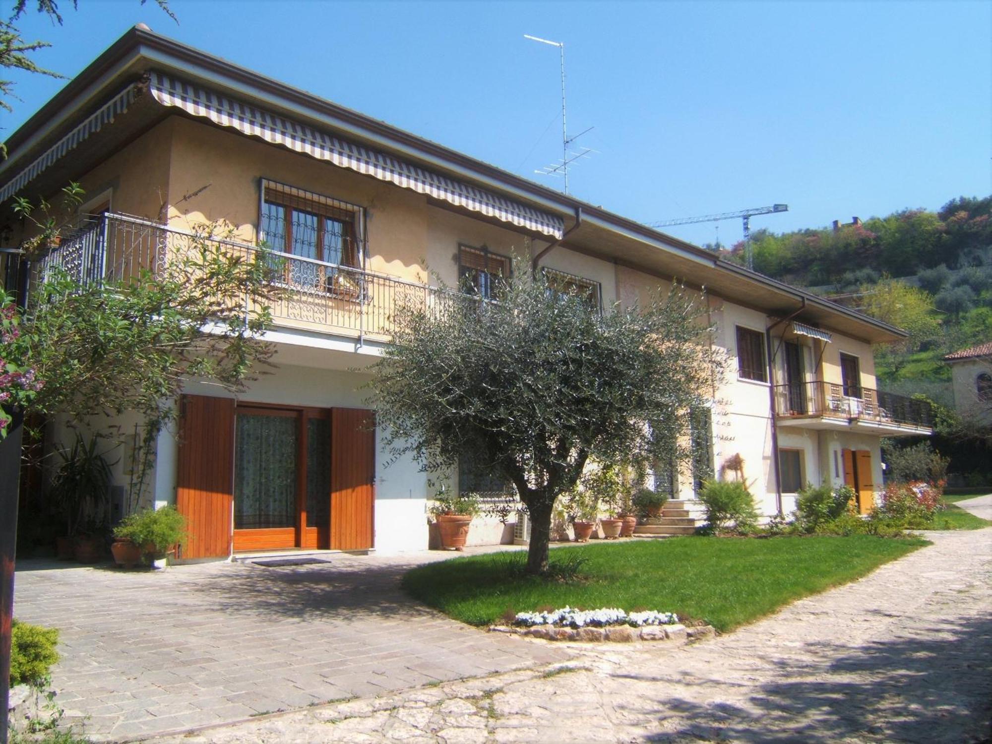 Residenza Fontana Del Ferro Hotel Verona Exterior photo